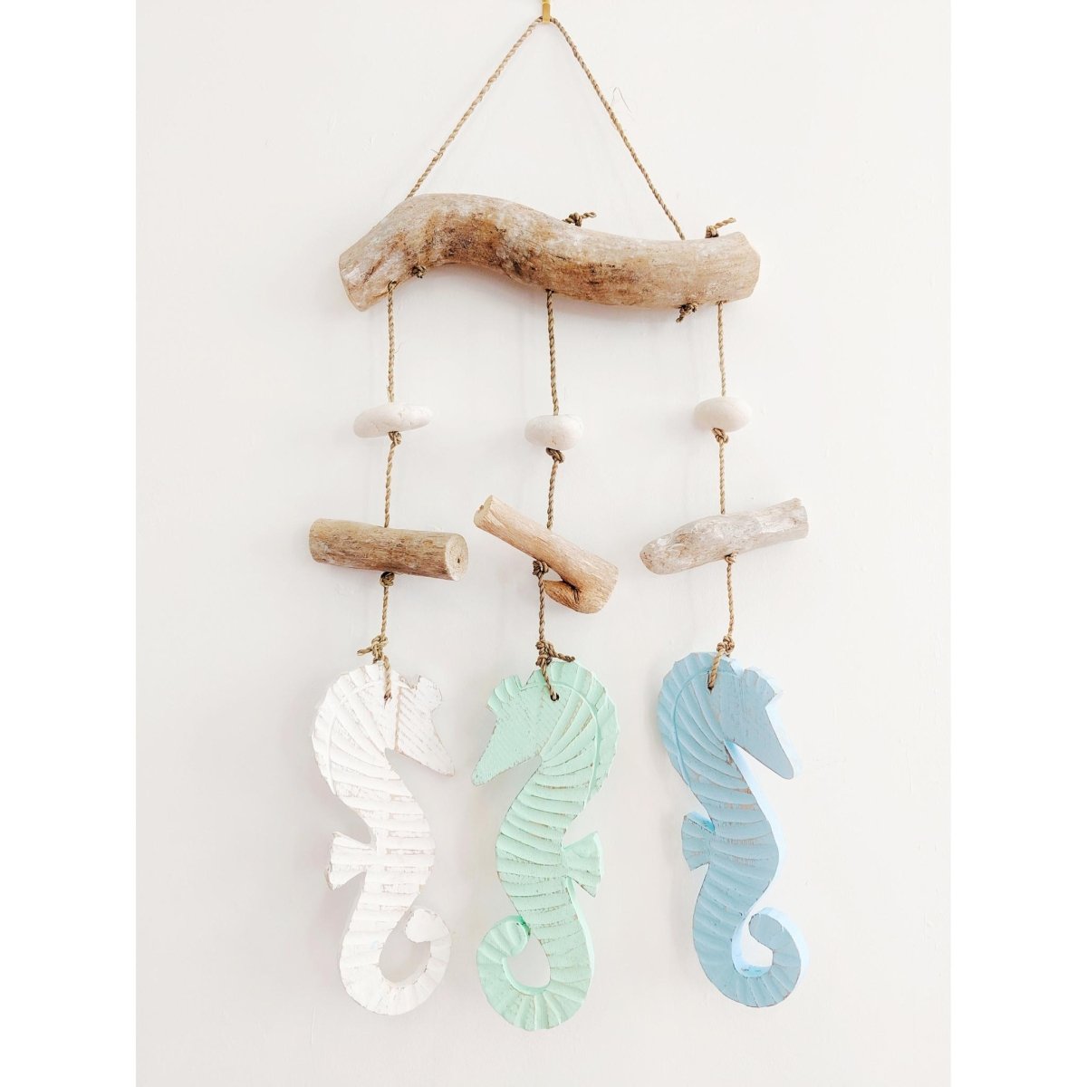 Driftwood Coloured Seahorse Garland