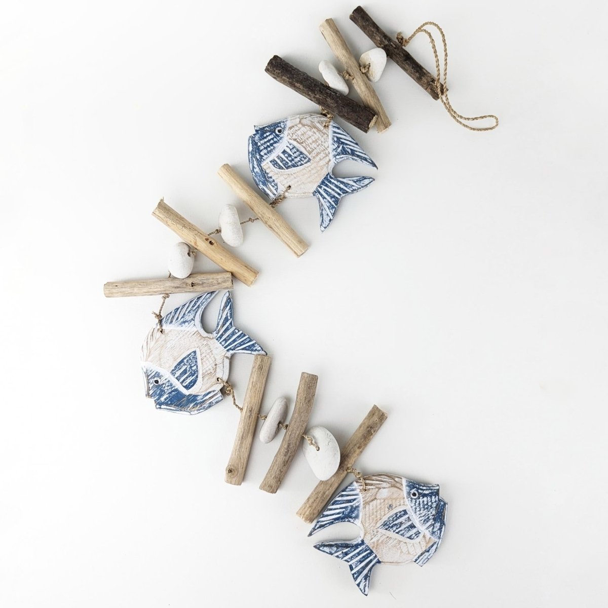 Driftwood Wall Hanging Blue Fish Garland