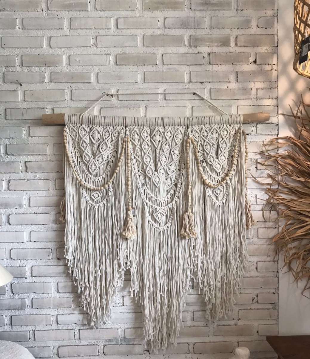 Beachy Decor Coastal and Beach Decor
