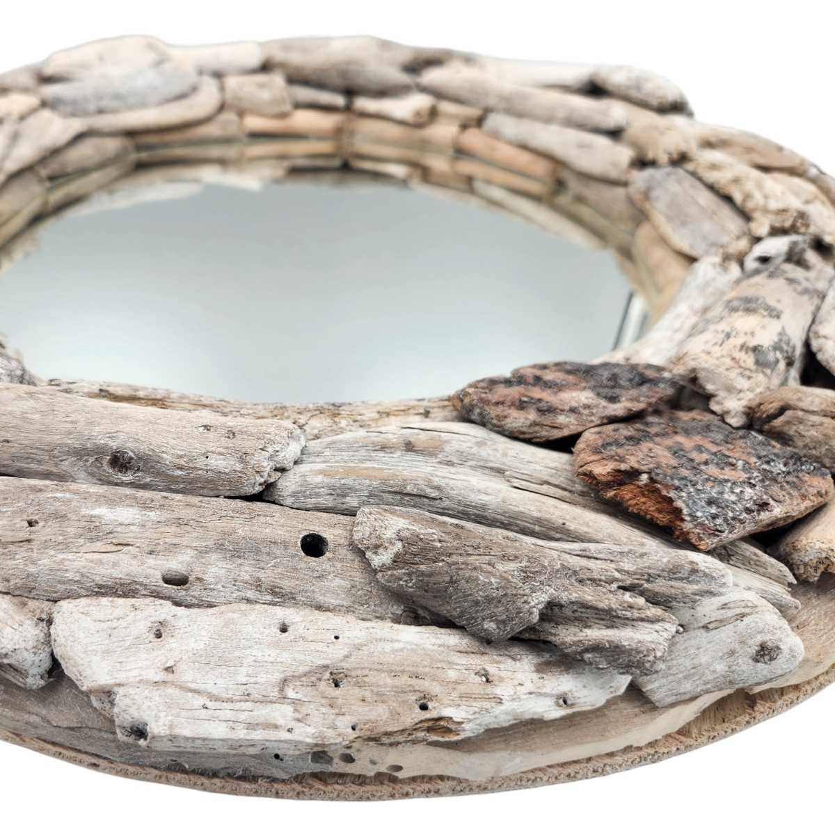 Beachy Decor Coastal and Beach Decor