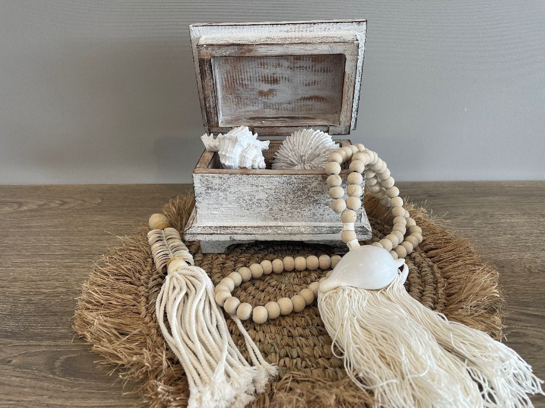 Beachy Decor Coastal and Beach Decor